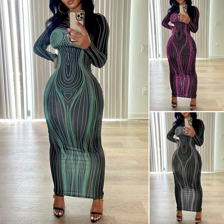 Robe maxi ajustée à manches longues pour femmes avec design graphique moderne Chic & Stil