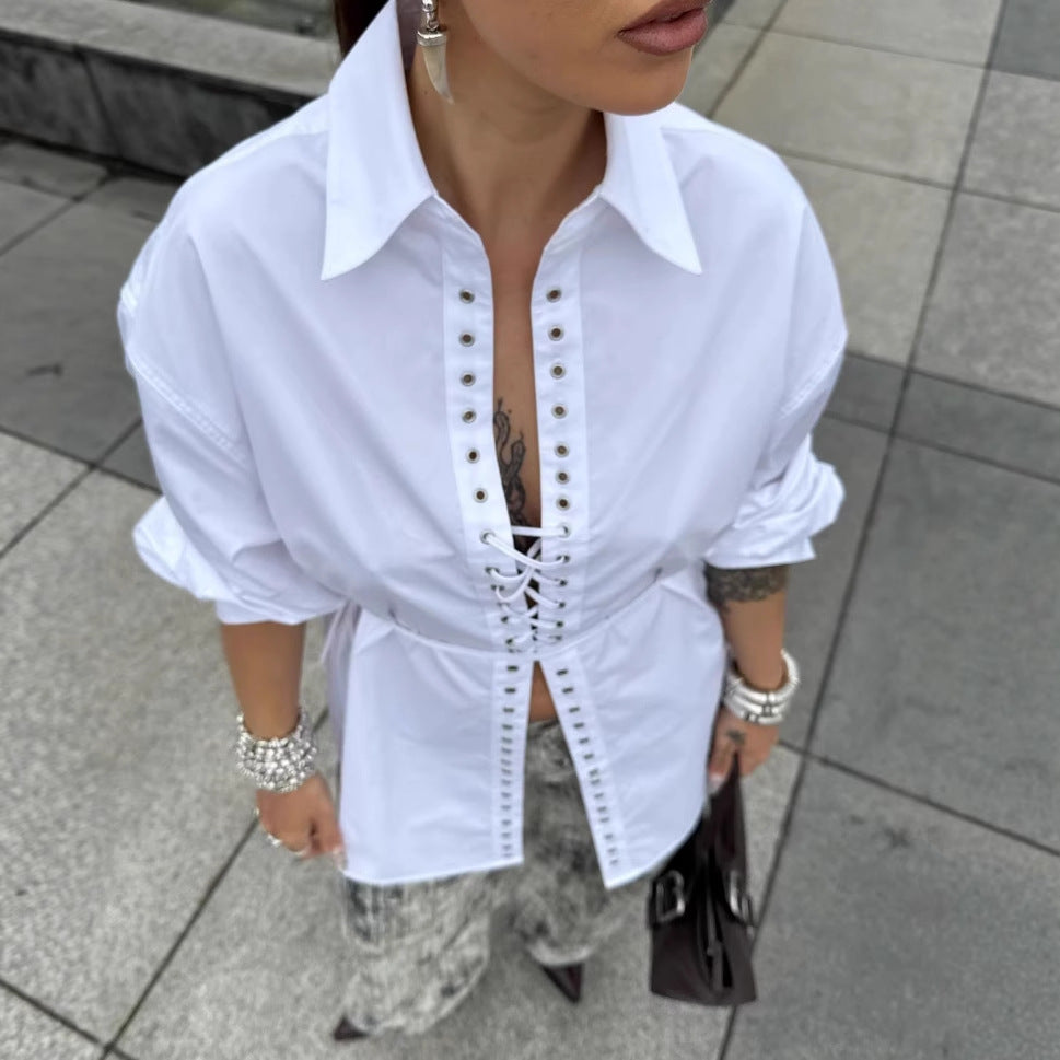 Women's blouse with ruffle design and elegant lace Lune London