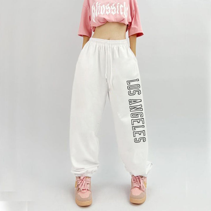 Women's Comfortable Sports Pants with Practical Cut and Print Chic & Stil