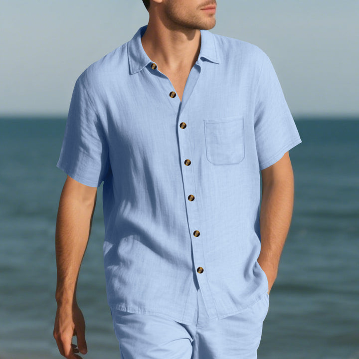 Casual short sleeve linen shirt for men with practical chest pocket Lune London