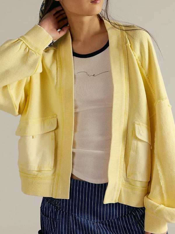 Casual lounge set for women with lace accents and large collar Lune London