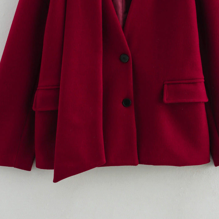 Transitional jacket for women with an innovative asymmetrical design and an elegant collar Lune London