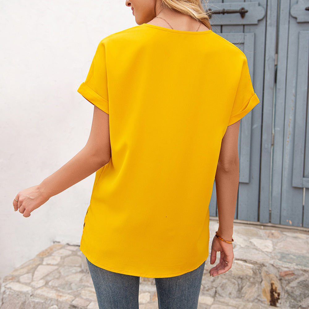 Elegant V-neck blouse for women with pleats and side slits Lune London