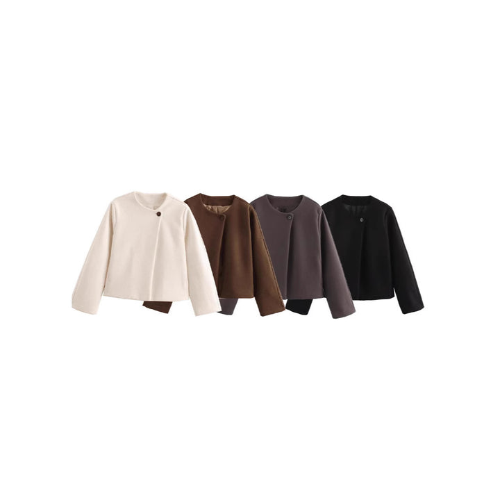 Fashionable short jacket for women with a minimalist design and an elegant button closure Lune London