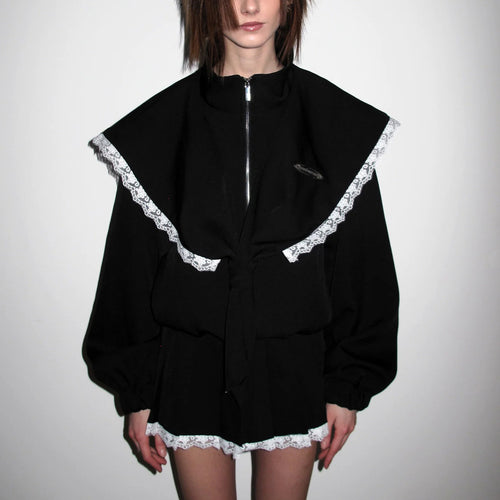 Oversized women's jacket with decorative lace collar and tie belt Lune London