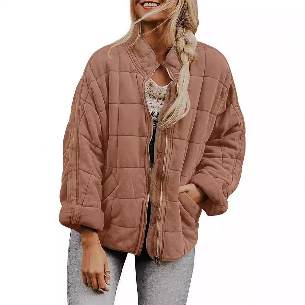 Quilted hooded jacket for women with zipper and pockets Lune London