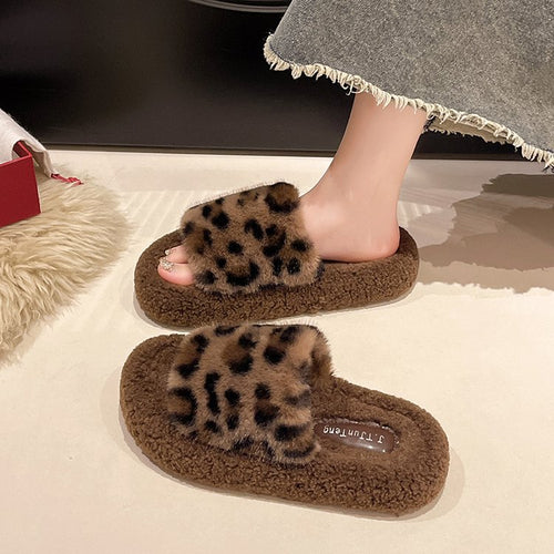 Women soft animal print slippers Lune London