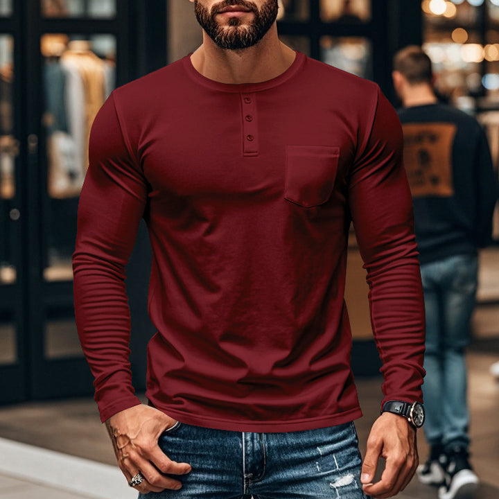 Men's long-sleeve shirt with modern Henley neckline and practical chest pocket Chic and style