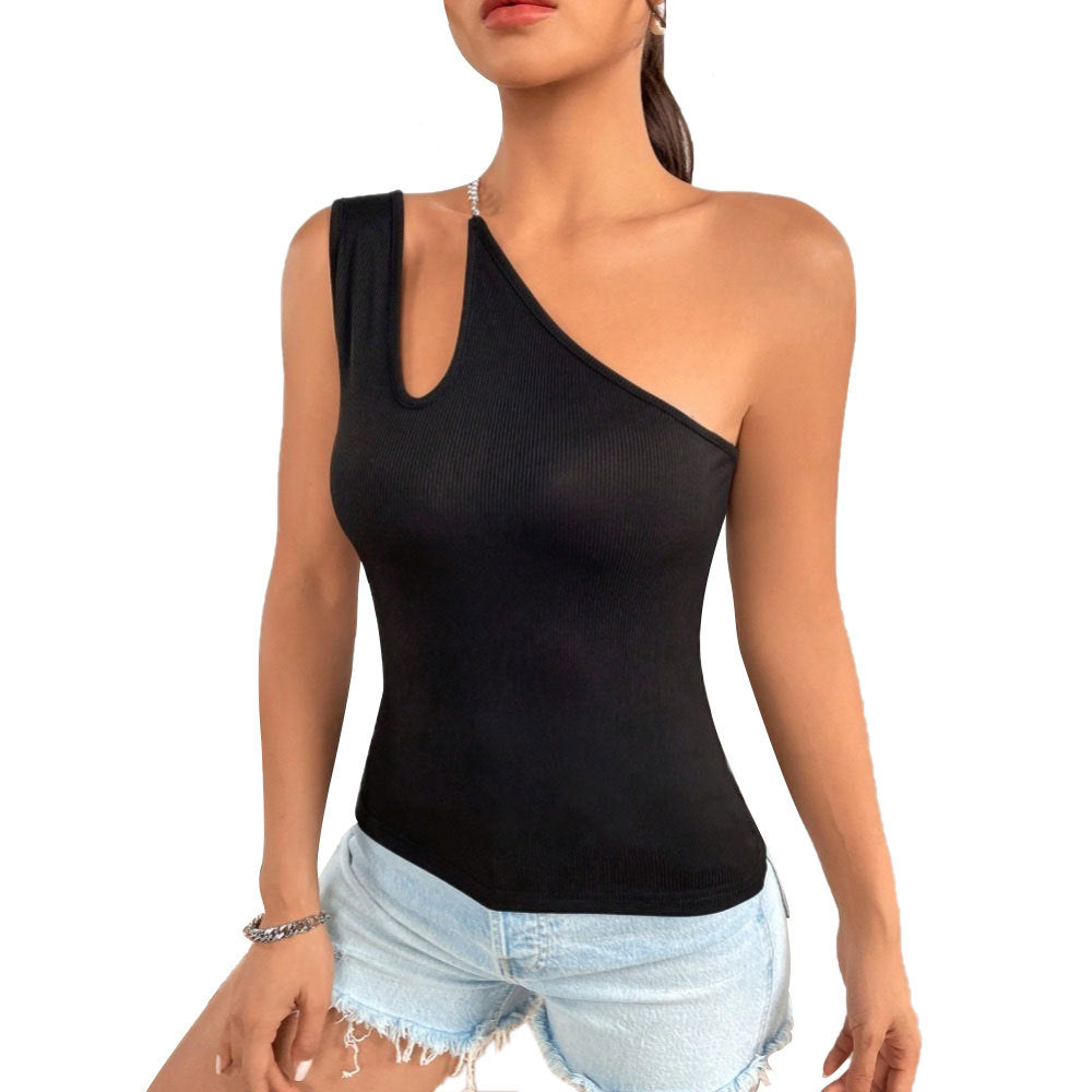 Asymmetrical body for women with delicate neckline and chain detail Chic & Stil
