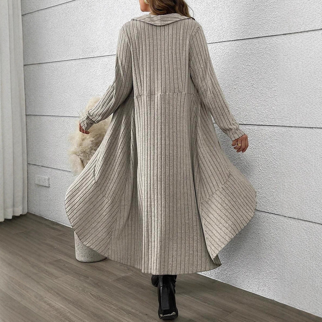 Women’s knitted jacket with asymmetrical hem and trendy closure Lune London