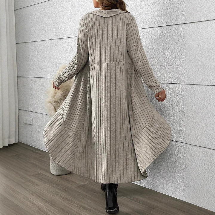 Women’s knitted jacket with asymmetrical hem and trendy closure Lune London
