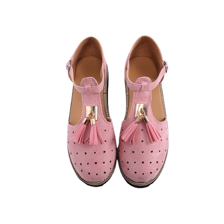 Elegant ballet flats for ladies with a trendy fringe detail and an adjustable strap Lune London
