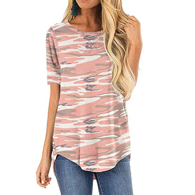 T-shirt for women with a modern leopard pattern and a loose fit Lune London