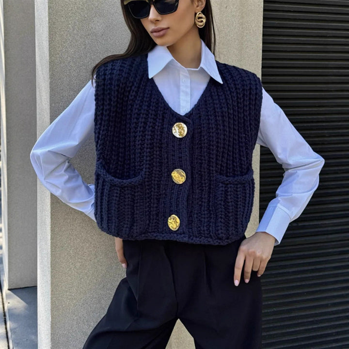 Knitted ladies' vest with golden buttons and pockets Lune London