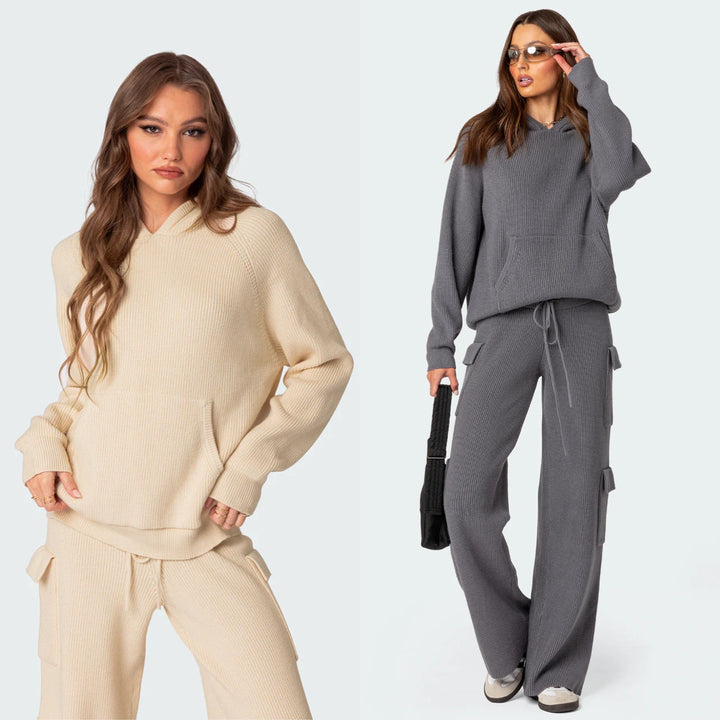 Ladies Relaxed-Fit Knit Pullover with Hood and Kangaroo Pocket Lune London