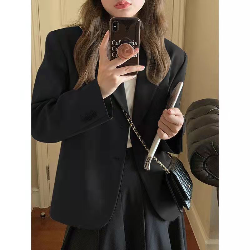 Blazer élégant pour femmes avec coupe stylée Chic & Stil