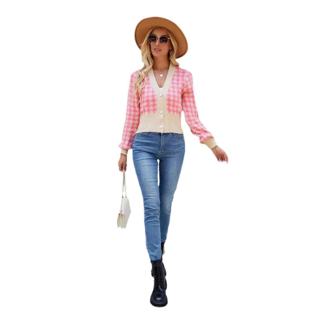 Ladies fashionable cardigan with checkered pattern and button details Lune London