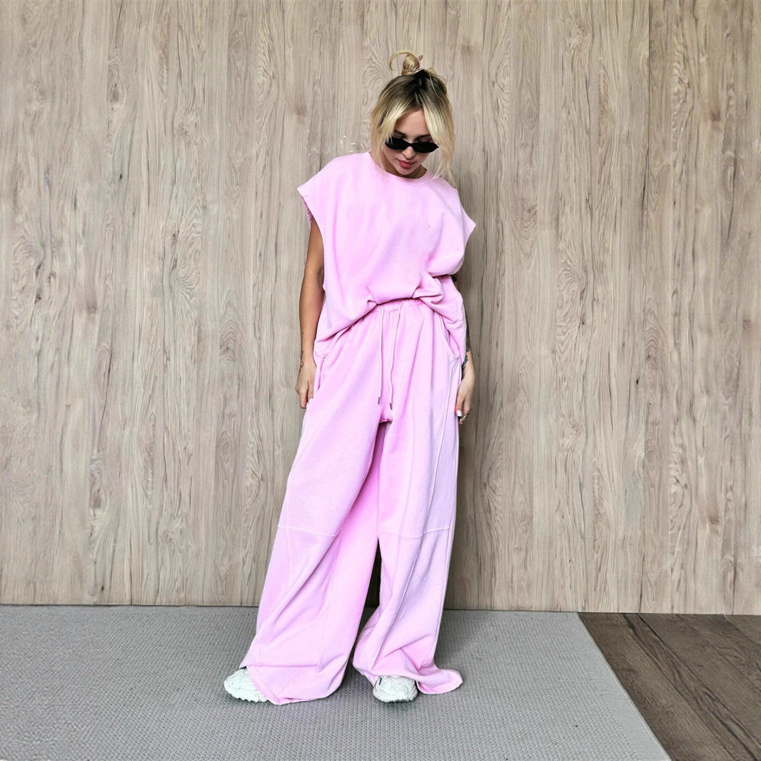 Oversized sporty dress set for women with drawstring at the waist and side pockets Lune London
