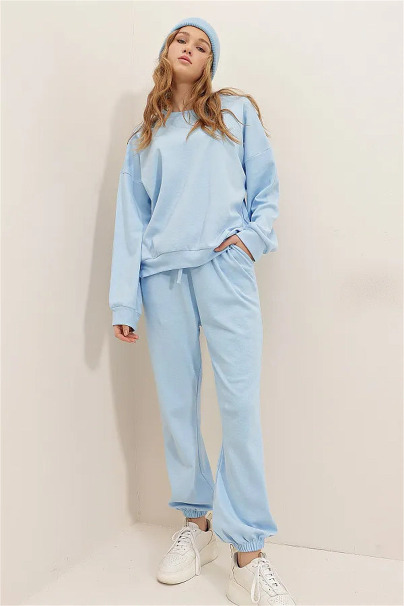 Casual set for women with loose top and comfortable pants Lune London