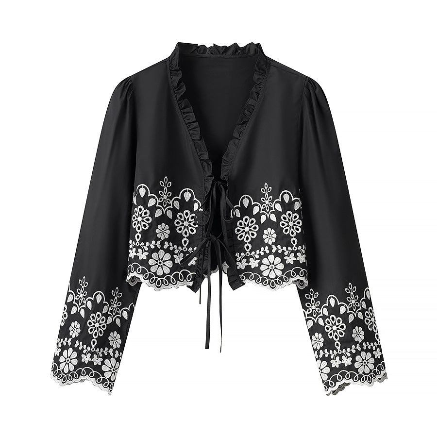 Elegant short bolero for women with floral embroidery Lune London