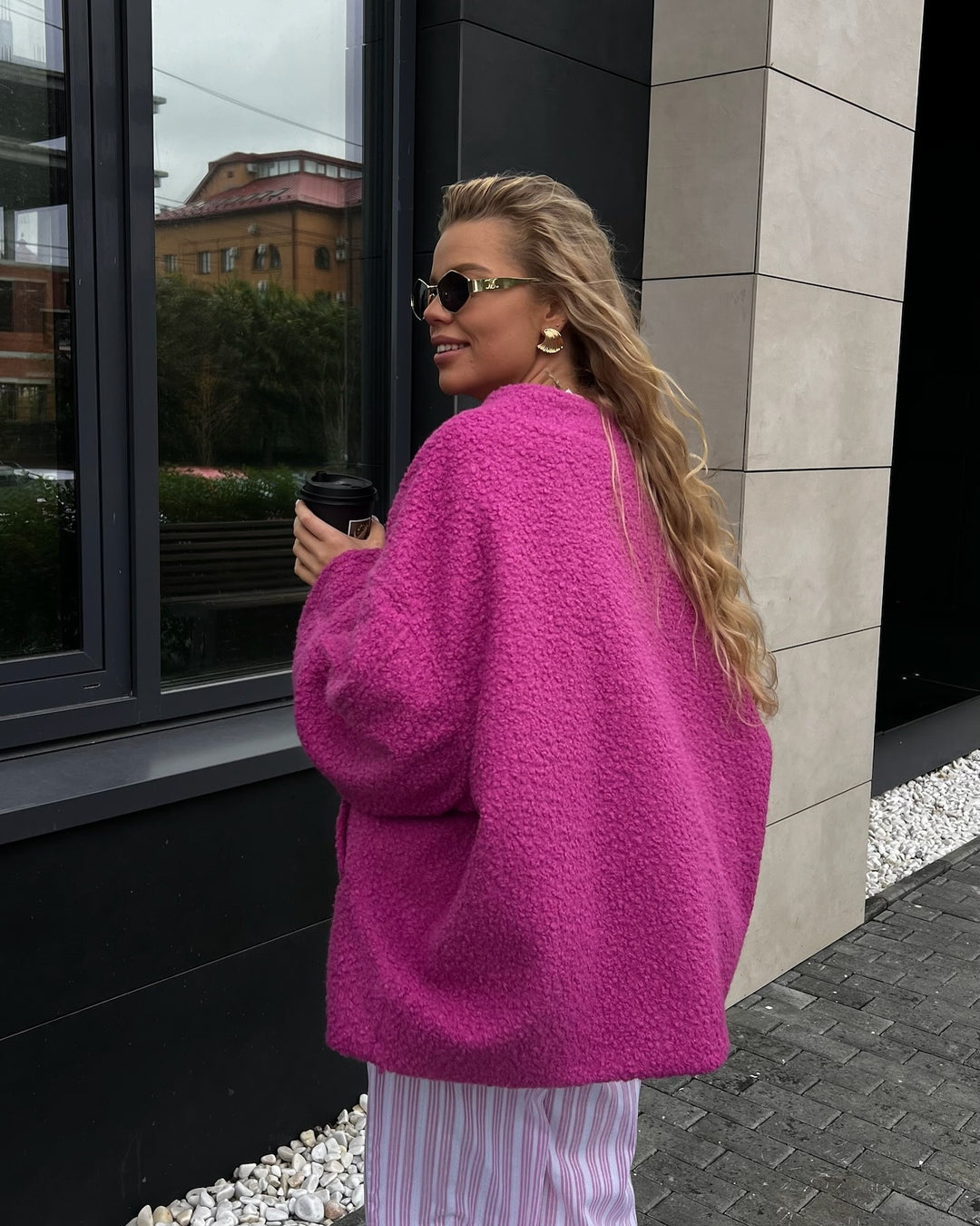 Oversized fleece jacket for women with cozy interior and trendy cut Lune London