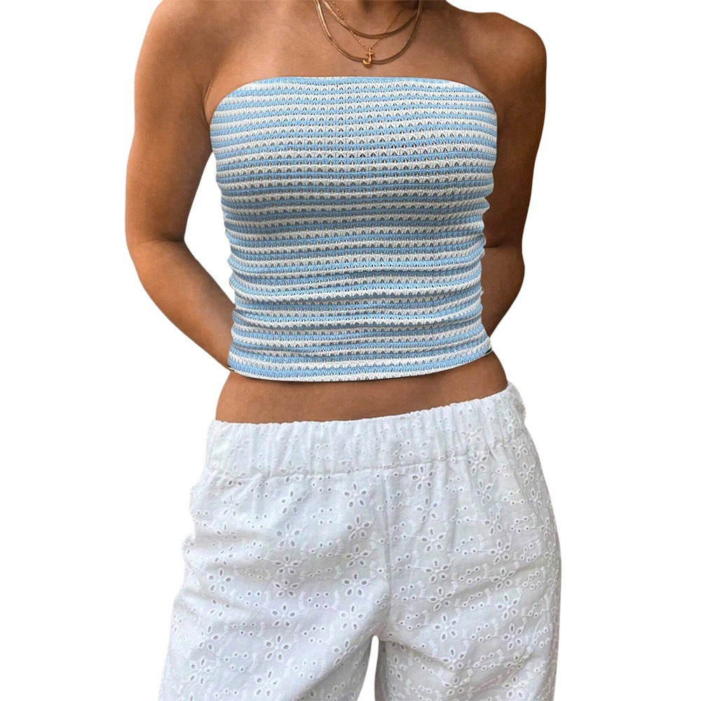Chic & Stil trendy ribbed knit bandeau top for women