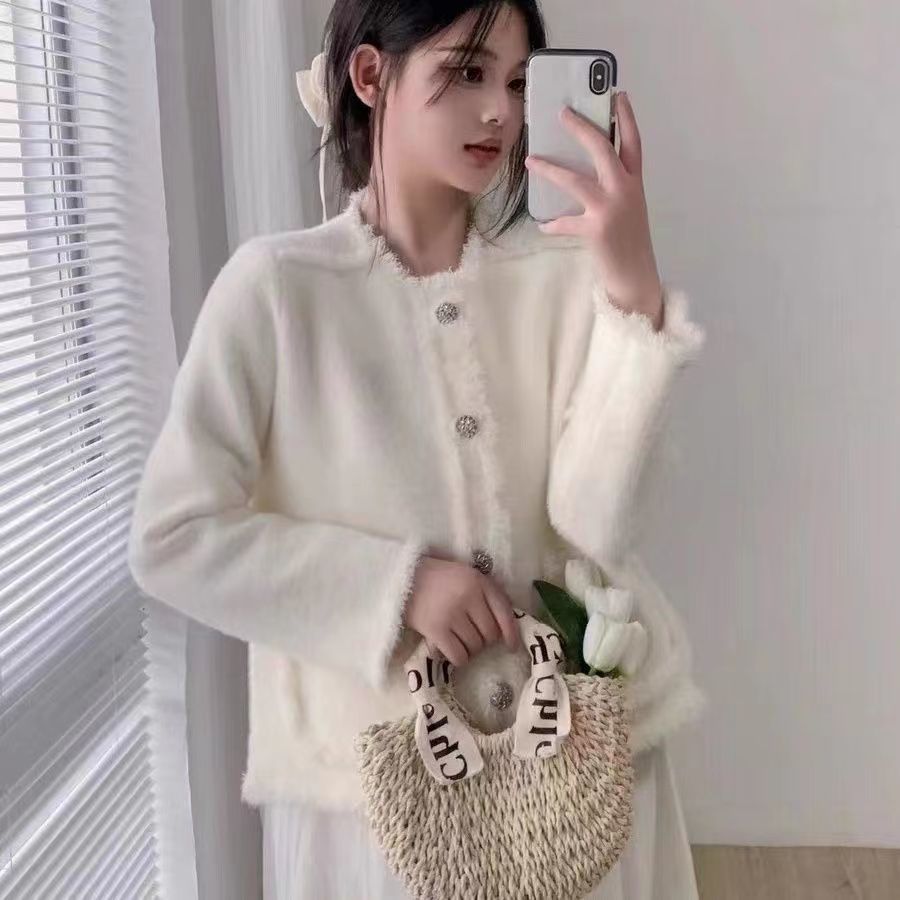 Veste en polaire élégante pour femmes avec des détails de boutons à la mode Chic & Stil