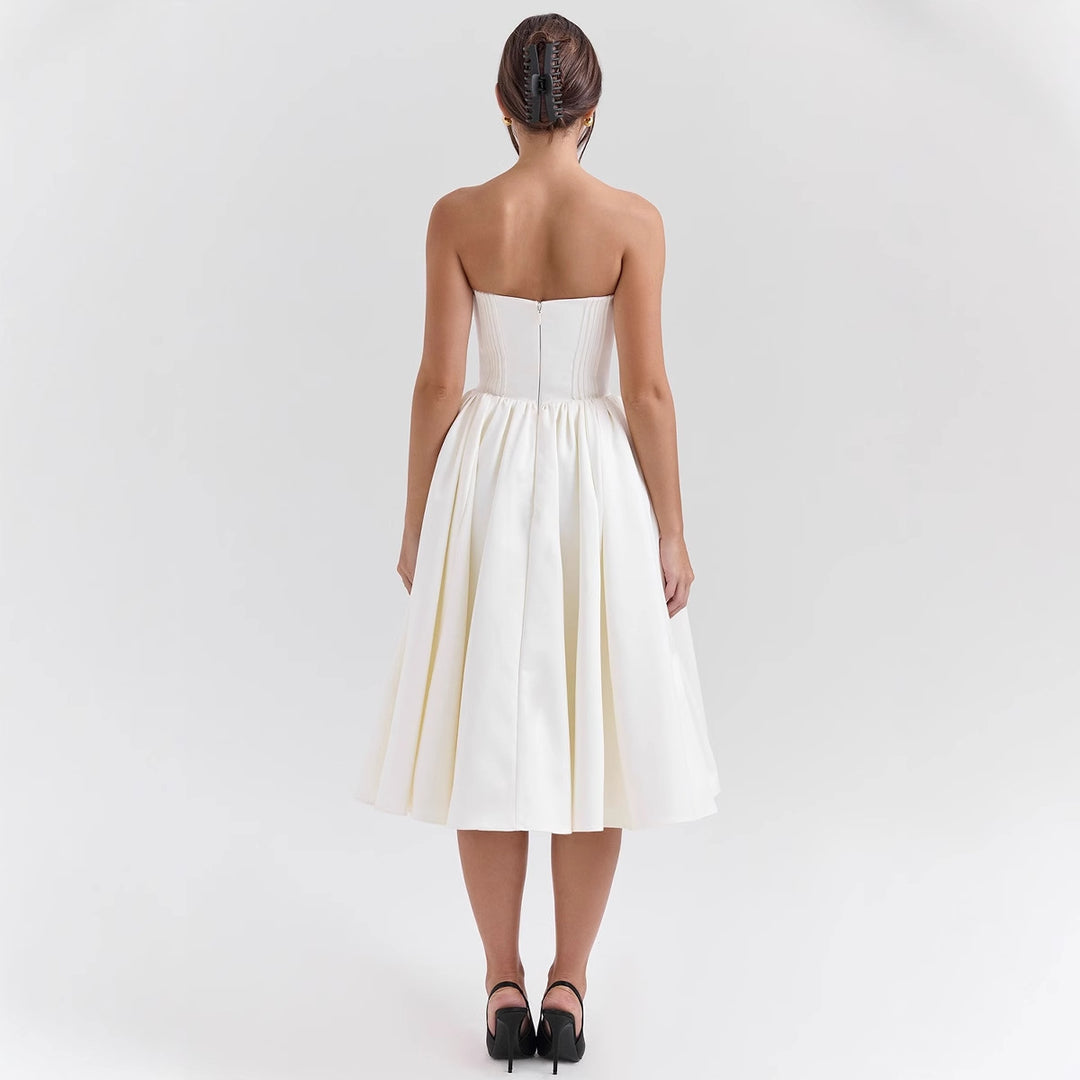 Elegant cocktail dress for women with corset top and voluminous skirt Chic & Stil
