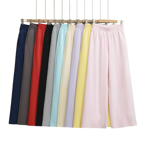 Comfortable wide trousers for women in beautiful viscose blend Lune London