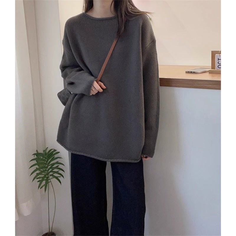 Oversized knitted sweater for women with a relaxed fit and a high collar Lune London