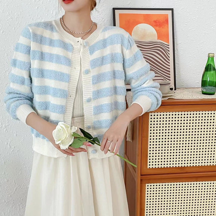 Ladies Cozy Knit Pullover with Chic Maritime Stripes and Style