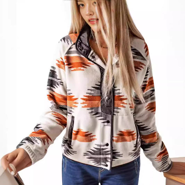 Ladies comfortable fleece jacket with trendy pattern and practical pockets Lune London