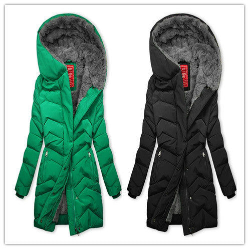 Ladies padded winter coat with oversized hood and practical zipper Lune London
