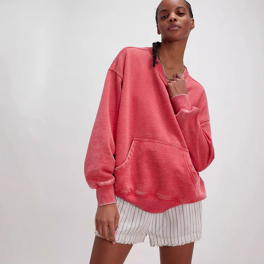 Oversized hoodie for women with kangaroo pocket and soft lining Lune London