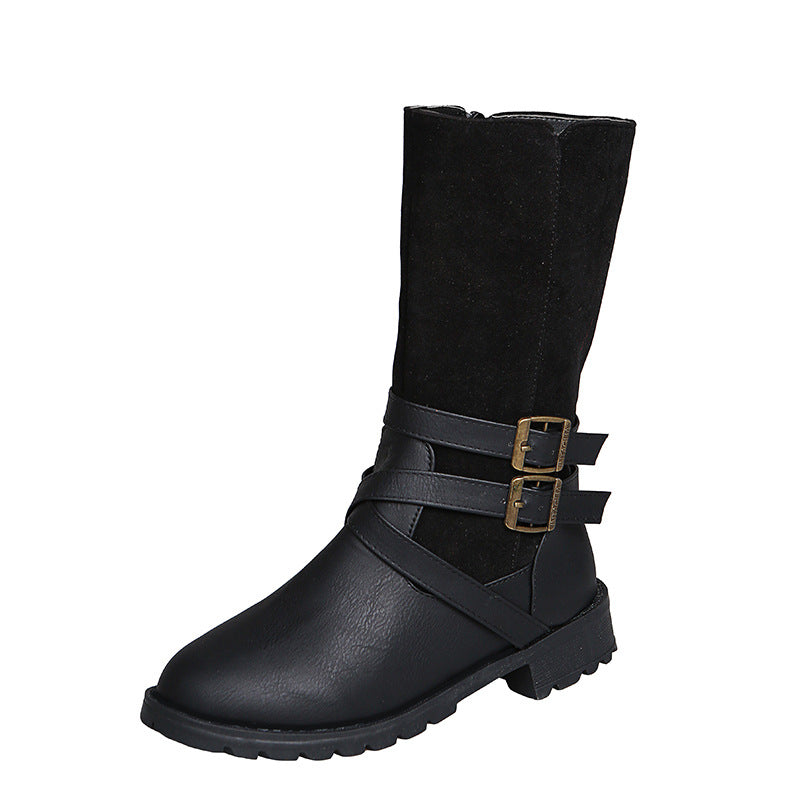 Elegant women's boots with a fashionable crisscross bandage design and a sturdy sole Lune London