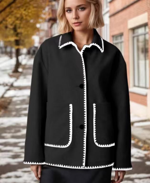 Wool jacket for women with contrasting details and large pockets Lune London