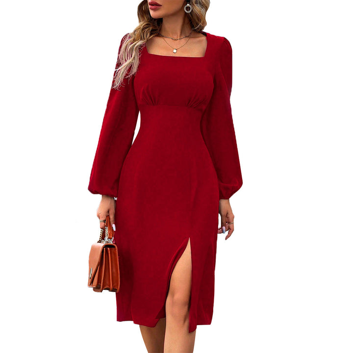 Cocktail dress for women with long puff sleeves and a high slit Chic & Stil