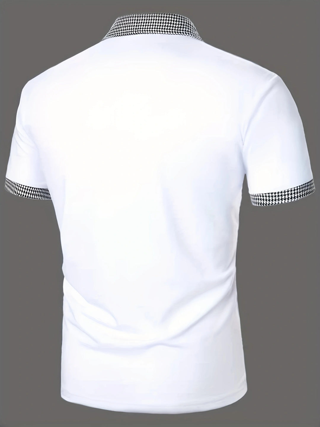 Stylish short-sleeve polo shirt for men with a checkered accents Lune London
