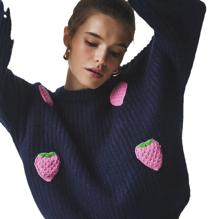 Pull en tricot pour femmes avec un design unique de fraise et une coupe confortable Lune London