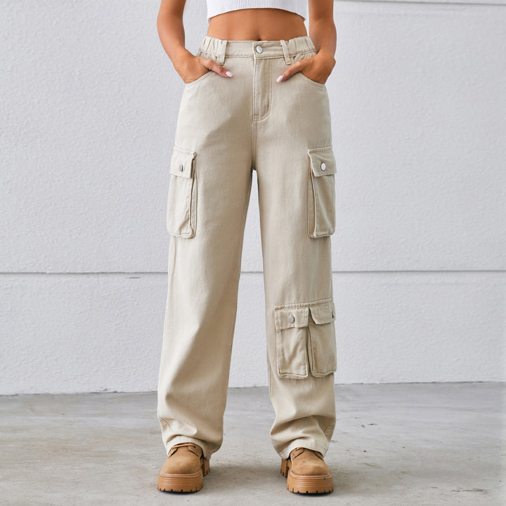 High-waisted cargo pants for women with practical pockets Lune London
