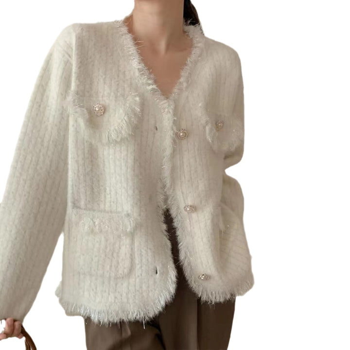 Cardigan pour femmes avec perles décoratives et détails frangés Chic & Stil