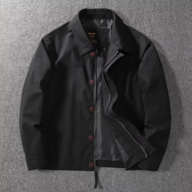 Fashionable men's transitional jacket with a versatile fit and practical pockets Lune London
