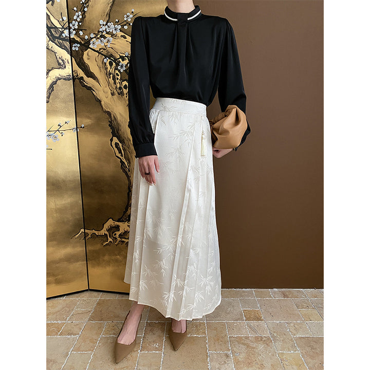 Women's Elegant and Flowing Pleated Skirt Chic & Stil