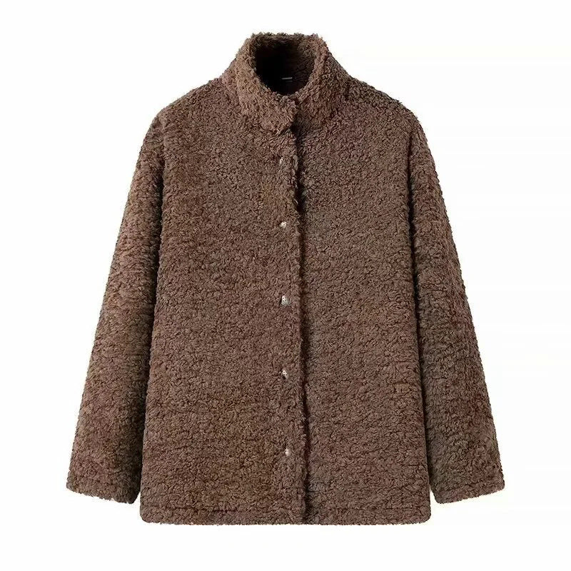 Comfortable fleece jacket for women with high collar and snap button closure Lune London
