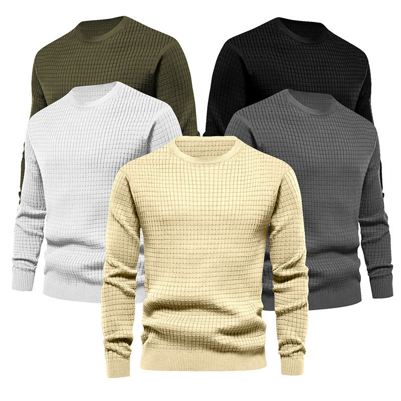 Men's high-quality knitted sweater with textured design and classic round neckline Lune London