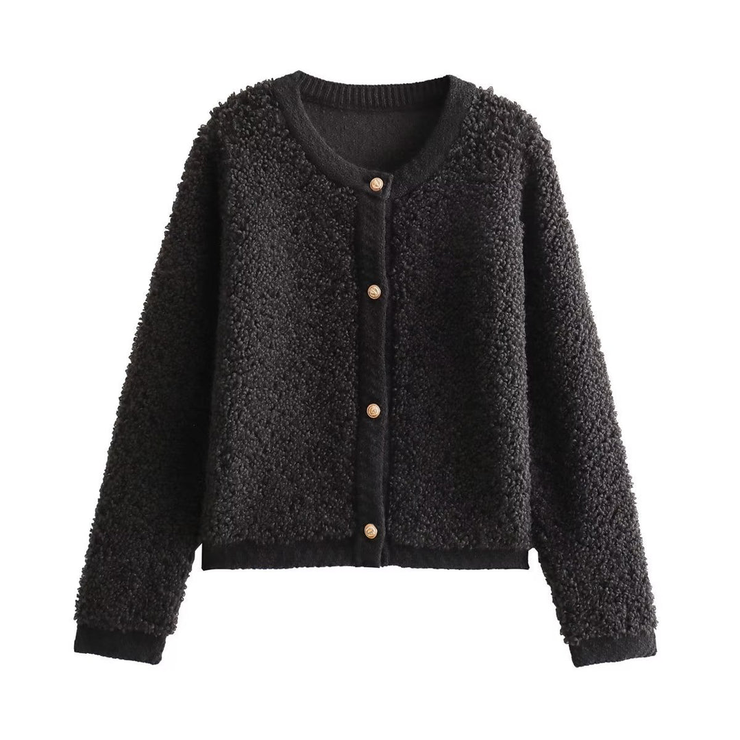 Cozy fleece jacket for women with decorative wooden buttons and an elegant fit Lune London