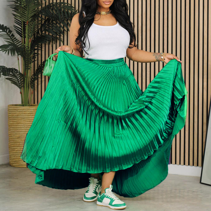 Pleated maxi skirt for women with elastic waist and elegant pleated draping Lune London