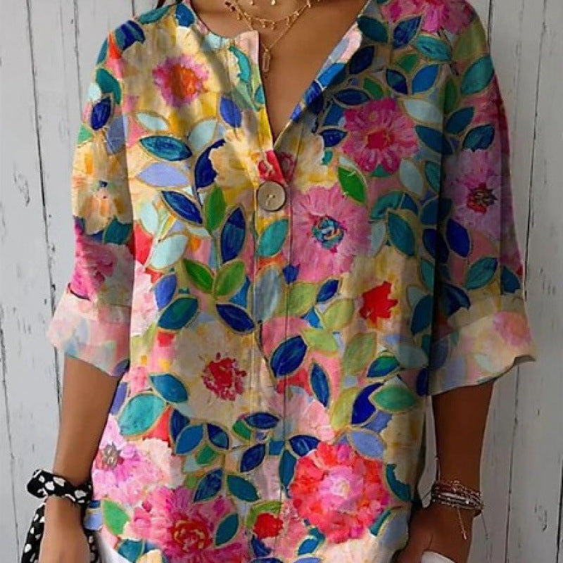 Women's blouse in lightweight and breathable fabric with floral pattern Lune London