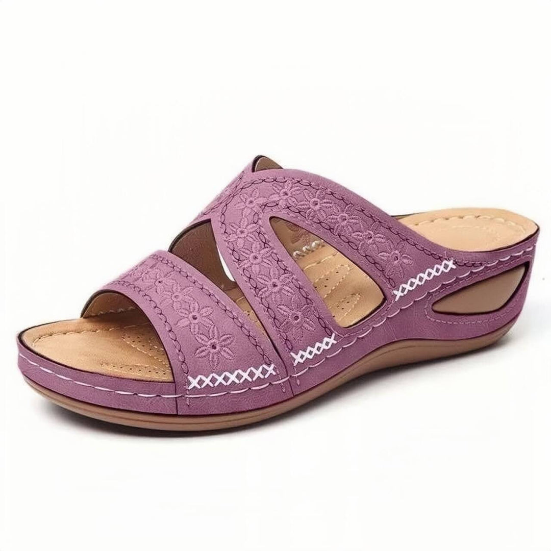 Comfort sandals for women with embroidered floral design and ergonomic sole Lune London