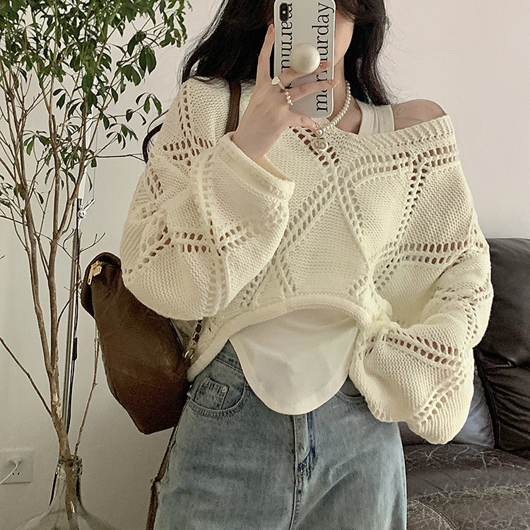 Casual knit sweater for women with air stitch pattern Lune London
